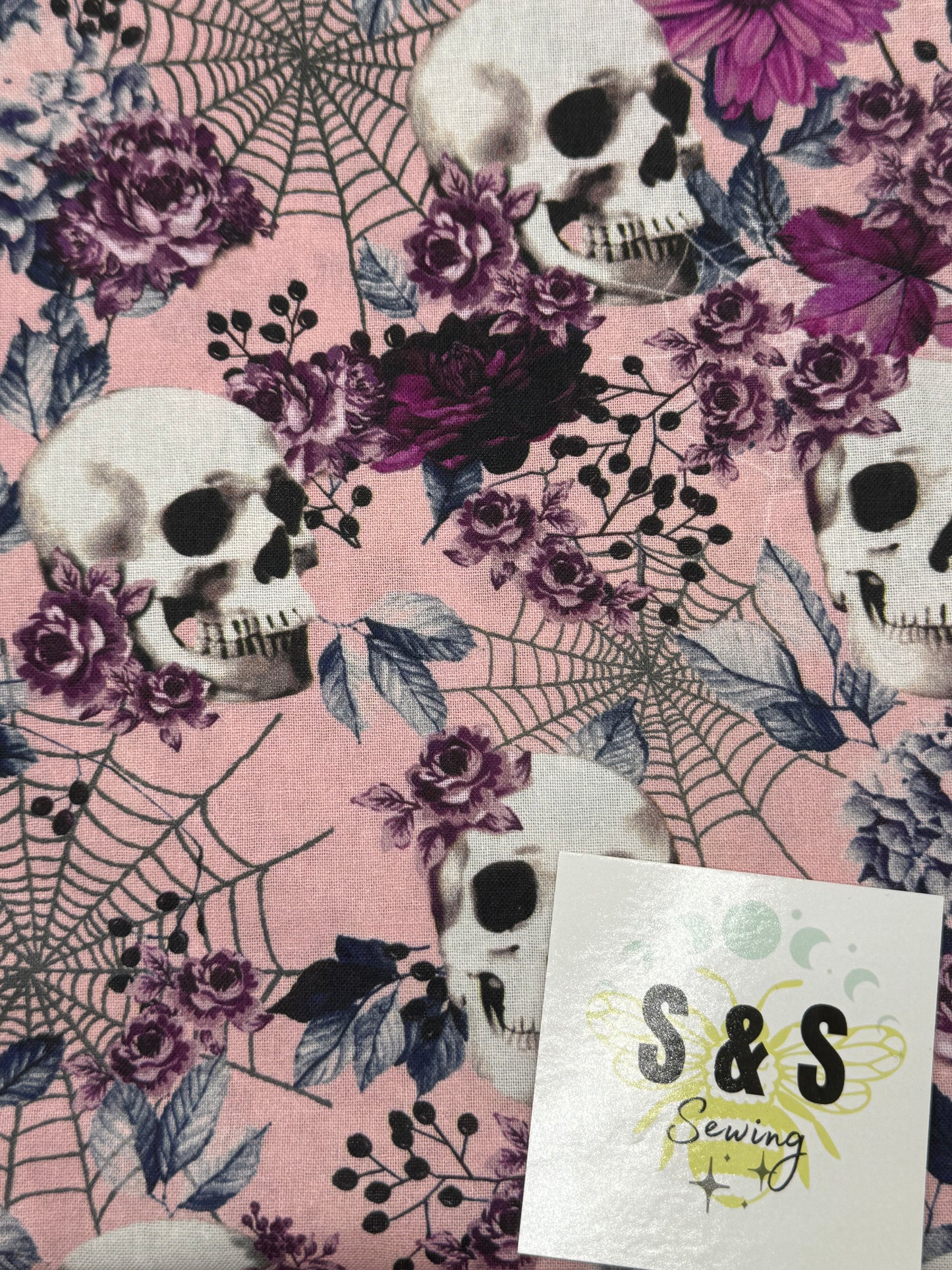 WO - Dusty Rose Skull