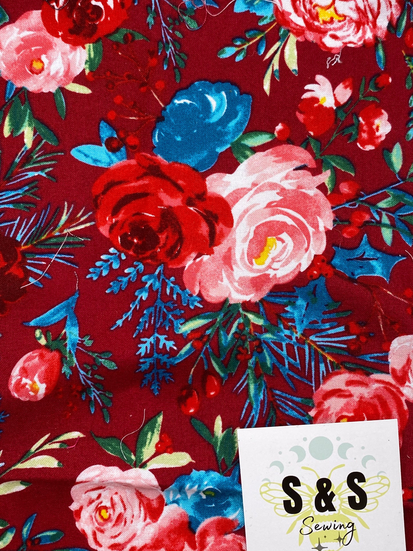 FL - Winter Rose on Red