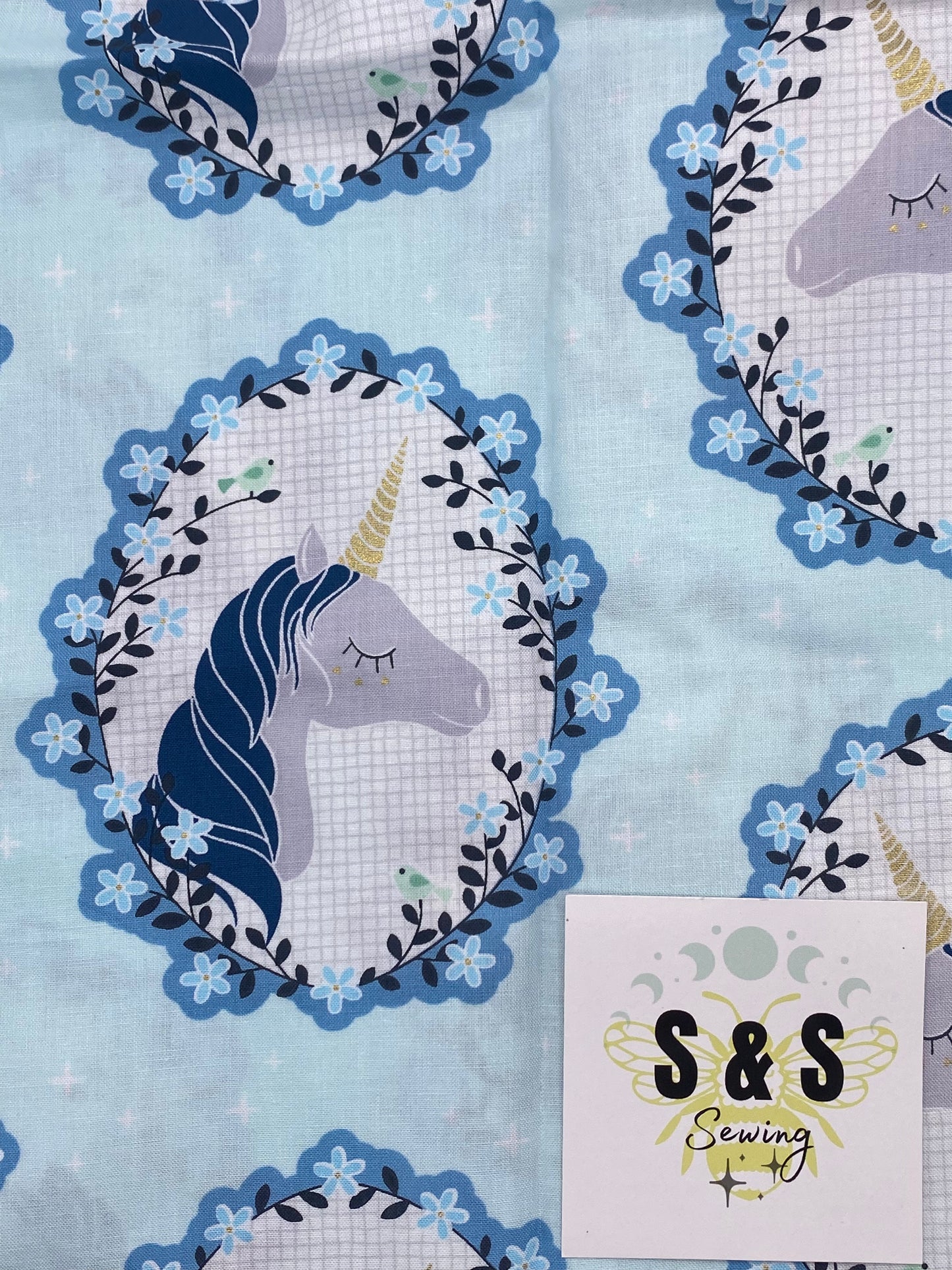 FN - Framed Unicorns