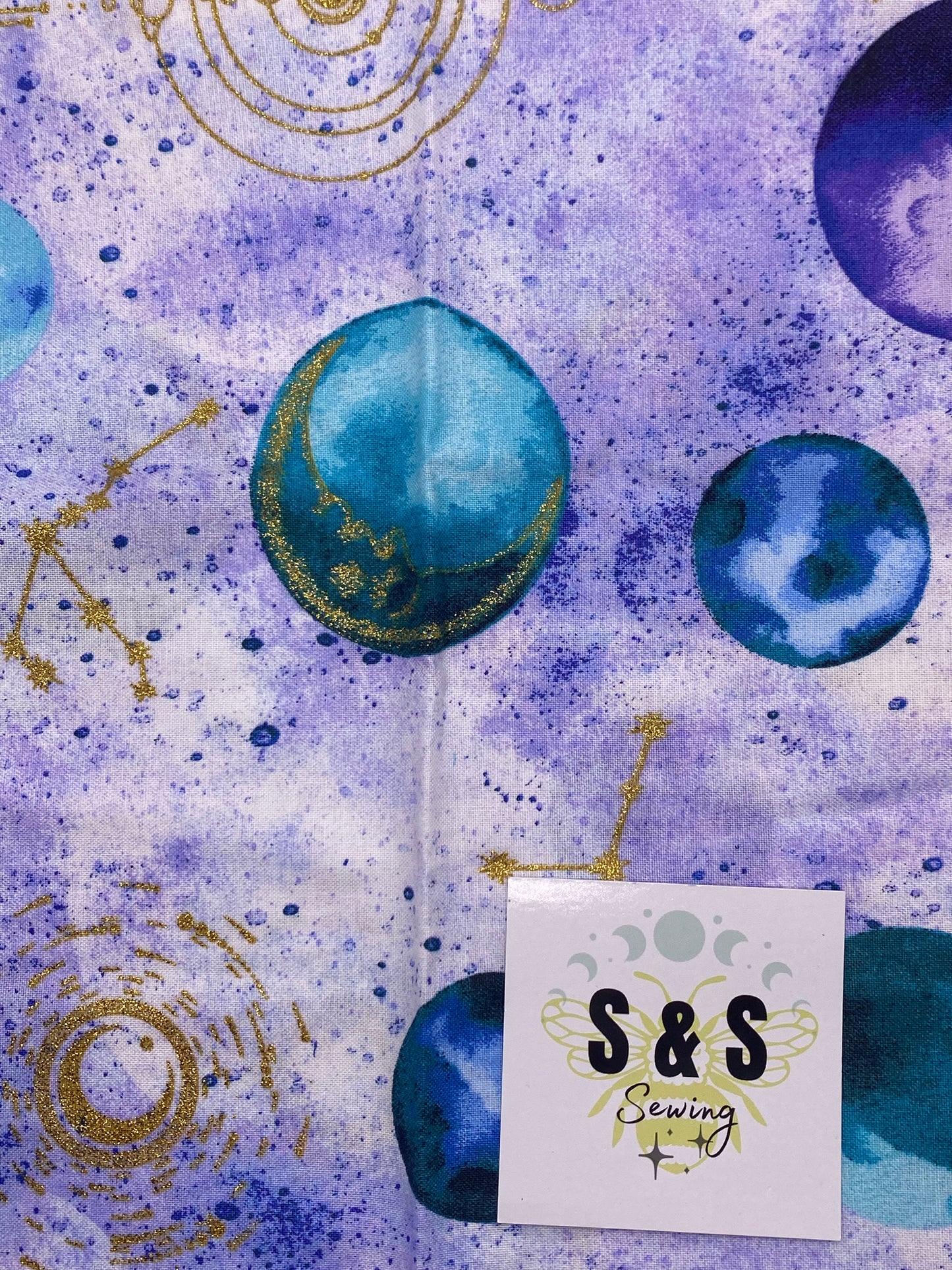 FN - Gold Sparkle Planets