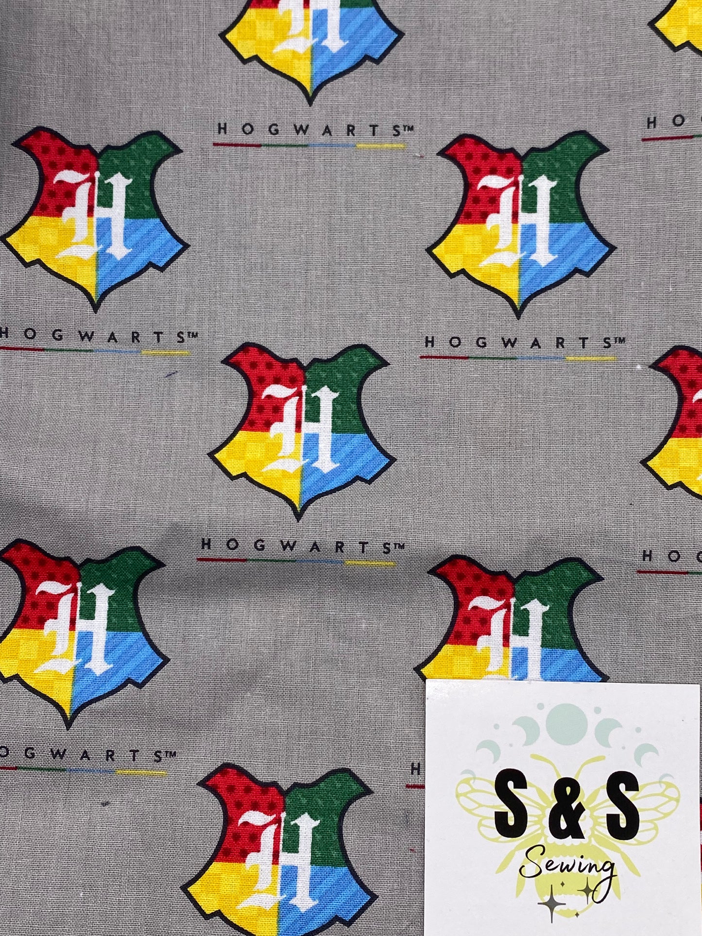 CM - Harry Potter - Hogwarts Crest