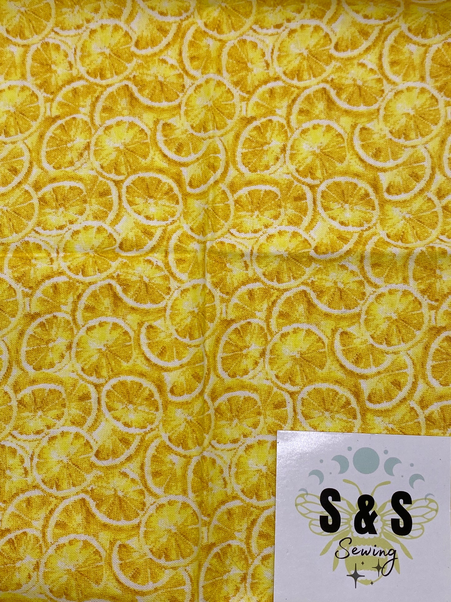 FO - Sliced Lemons