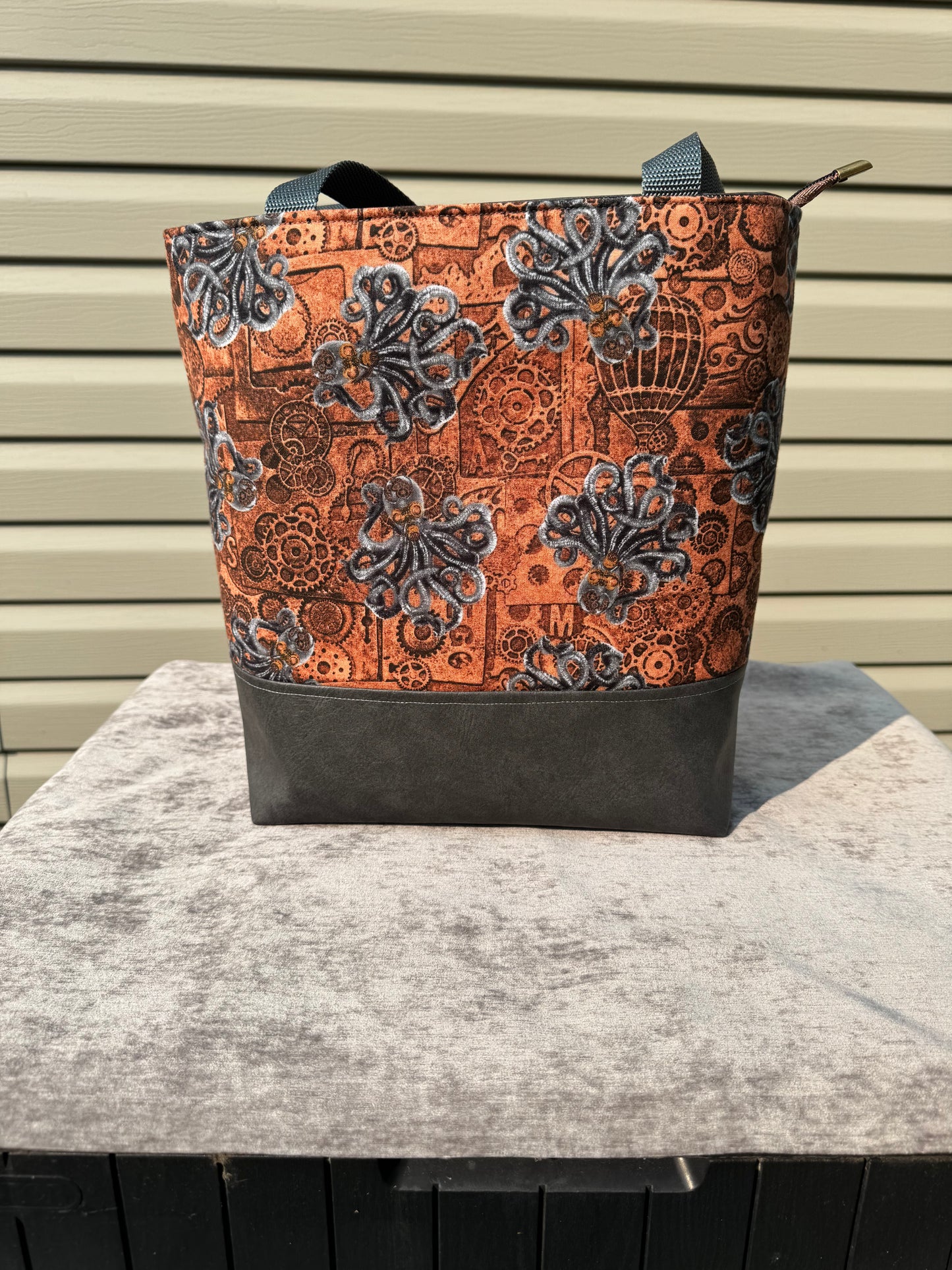 Zipped Up Tuesday - Clockwork Kracken