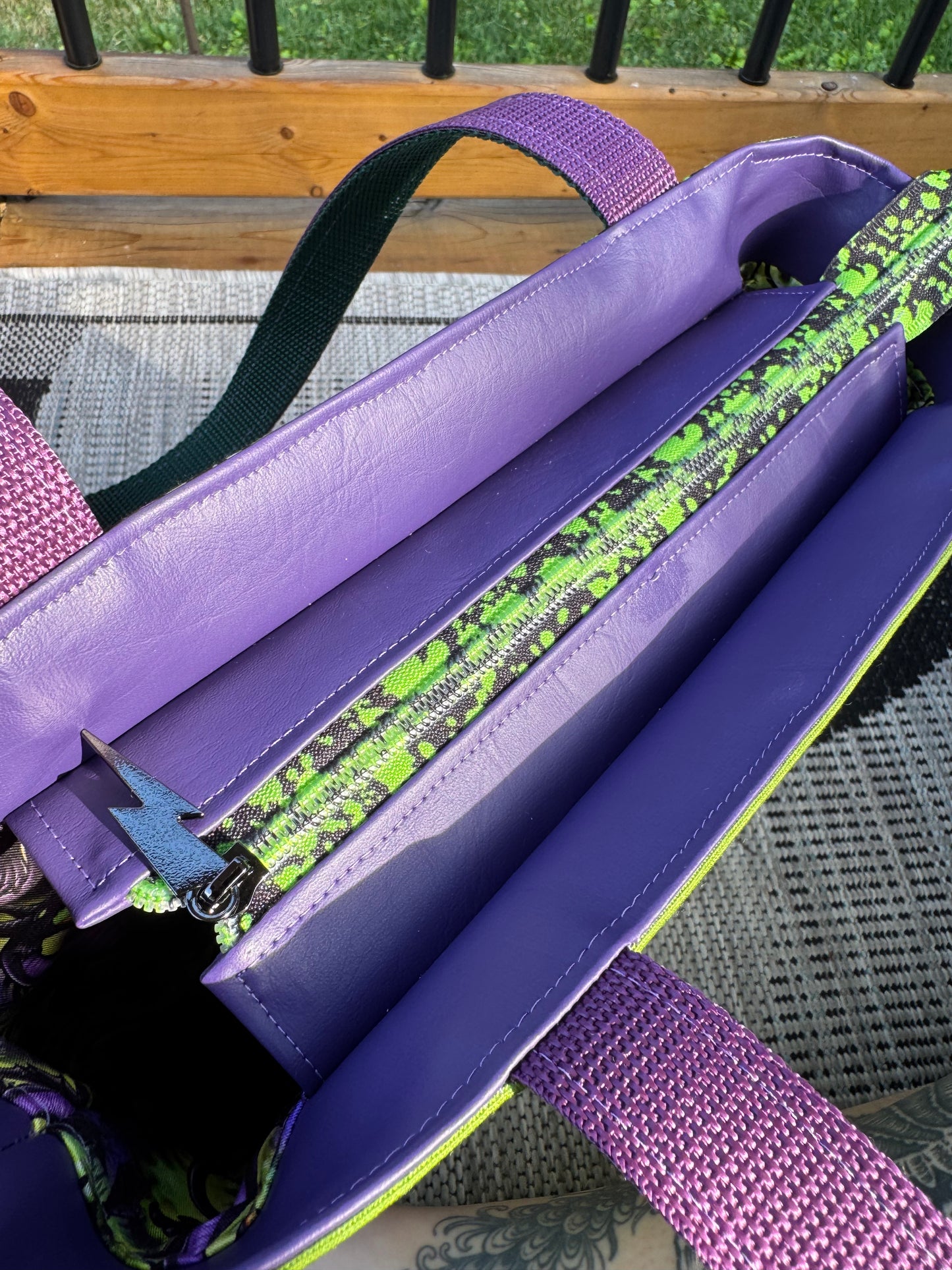 Zipped Up Tuesday - Dragon