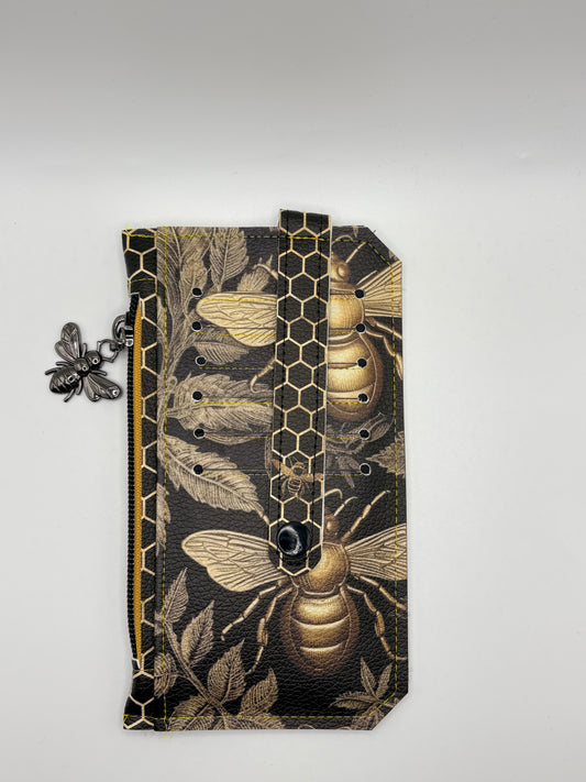 Black Bee
